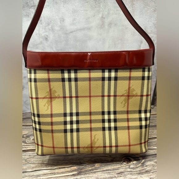 BURBERRY Y2K Nova Check Shoulder Bag PVC Leather Beige Red​ - Picture 2 of 15